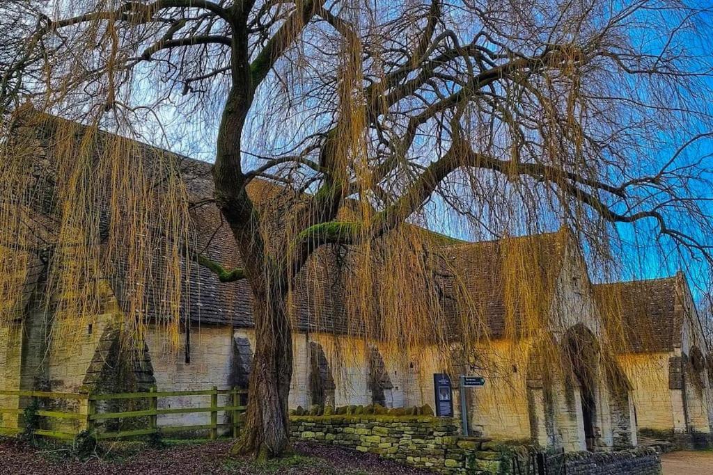 Period Apartment, Great Views, In Heart Of Town. Bradford-On-Avon Kültér fotó